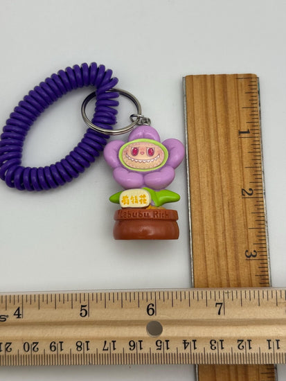 Flower Monster Keychain Bracelet: Playful Kawaii Style - Pip & Purlie