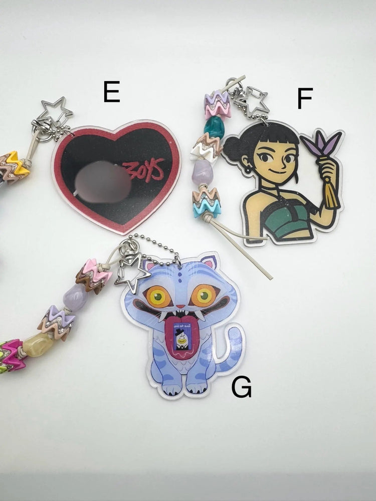 Girl Pop Acrylic Keychains | Cute 8cm Acrylic Collectibles - Pip & Purlie
