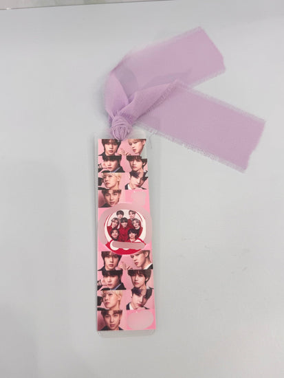 Handmade Purple Bookmark | Concert Freebie | Tassel Bookmark - Pip & Purlie