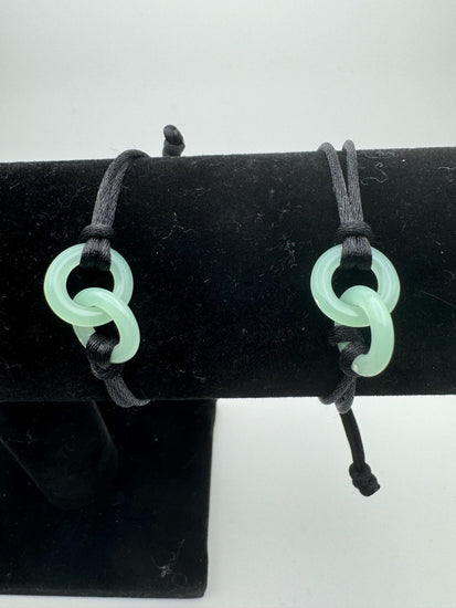 Interlocking Circle Charms Bracelet: Friendship Jewelry Set (2) - Pip & Purlie