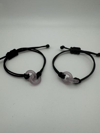 Interlocking Circle Charms Bracelet: Friendship Jewelry Set (2) - Pip & Purlie