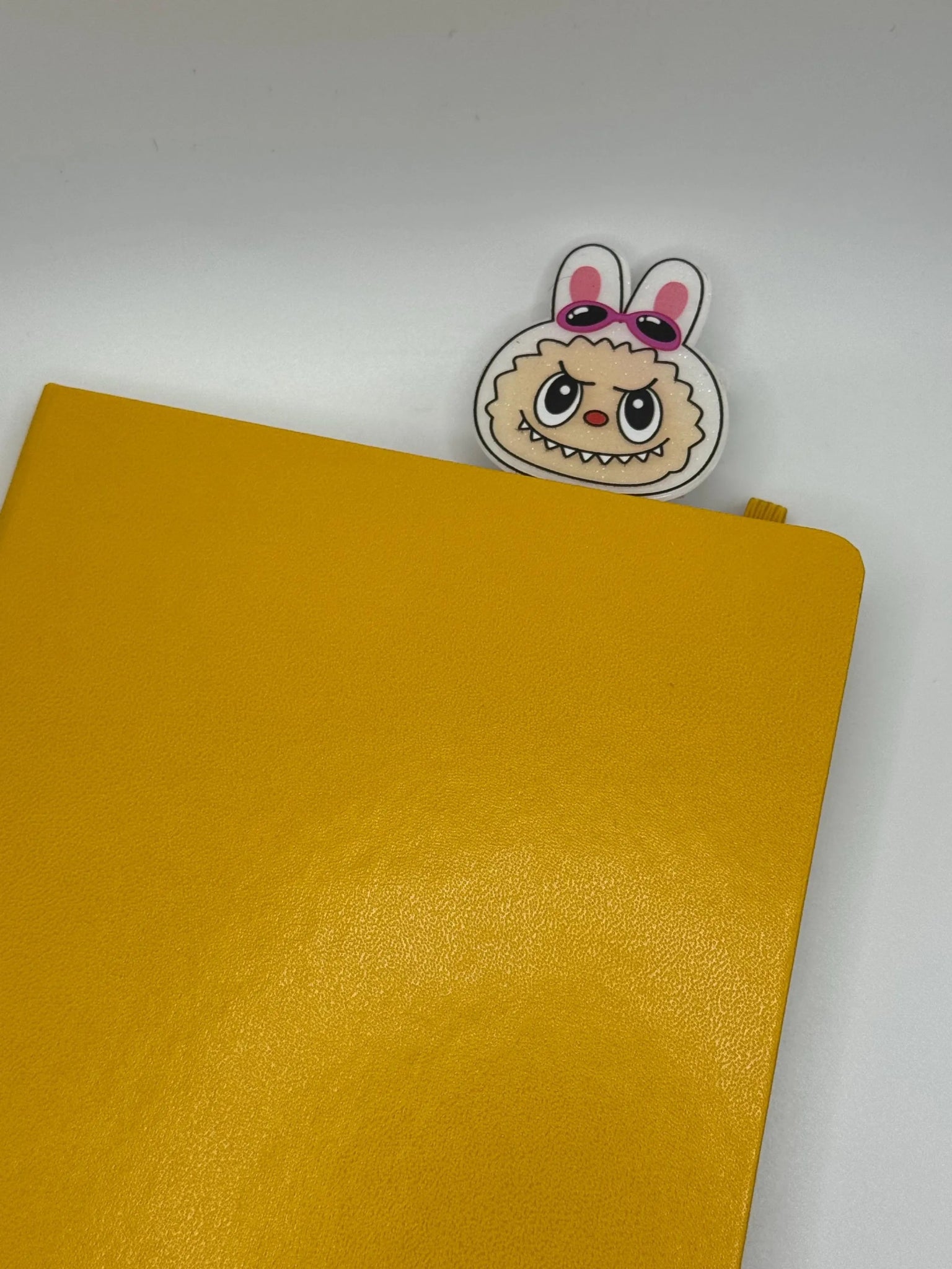 Monster Jumbo Paper Clips: Colorful Resin Charms - Pip & Purlie